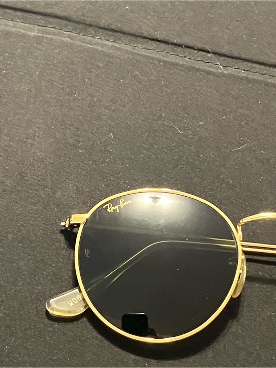 RAY BAN ICONIC ROUND GLASS GOLD FRAME SUNGLASSES VTG FANTASTIC CONDITION main image 4